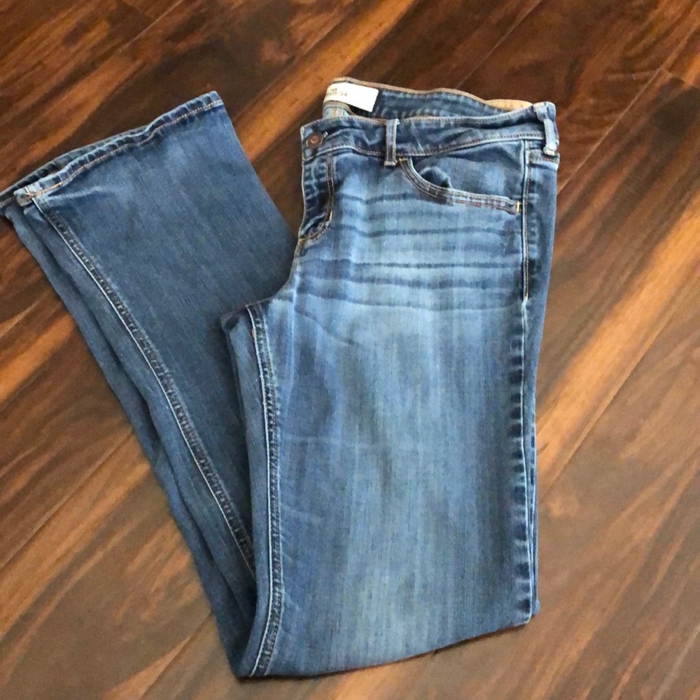 Holister 15r boot cut stretch jeans